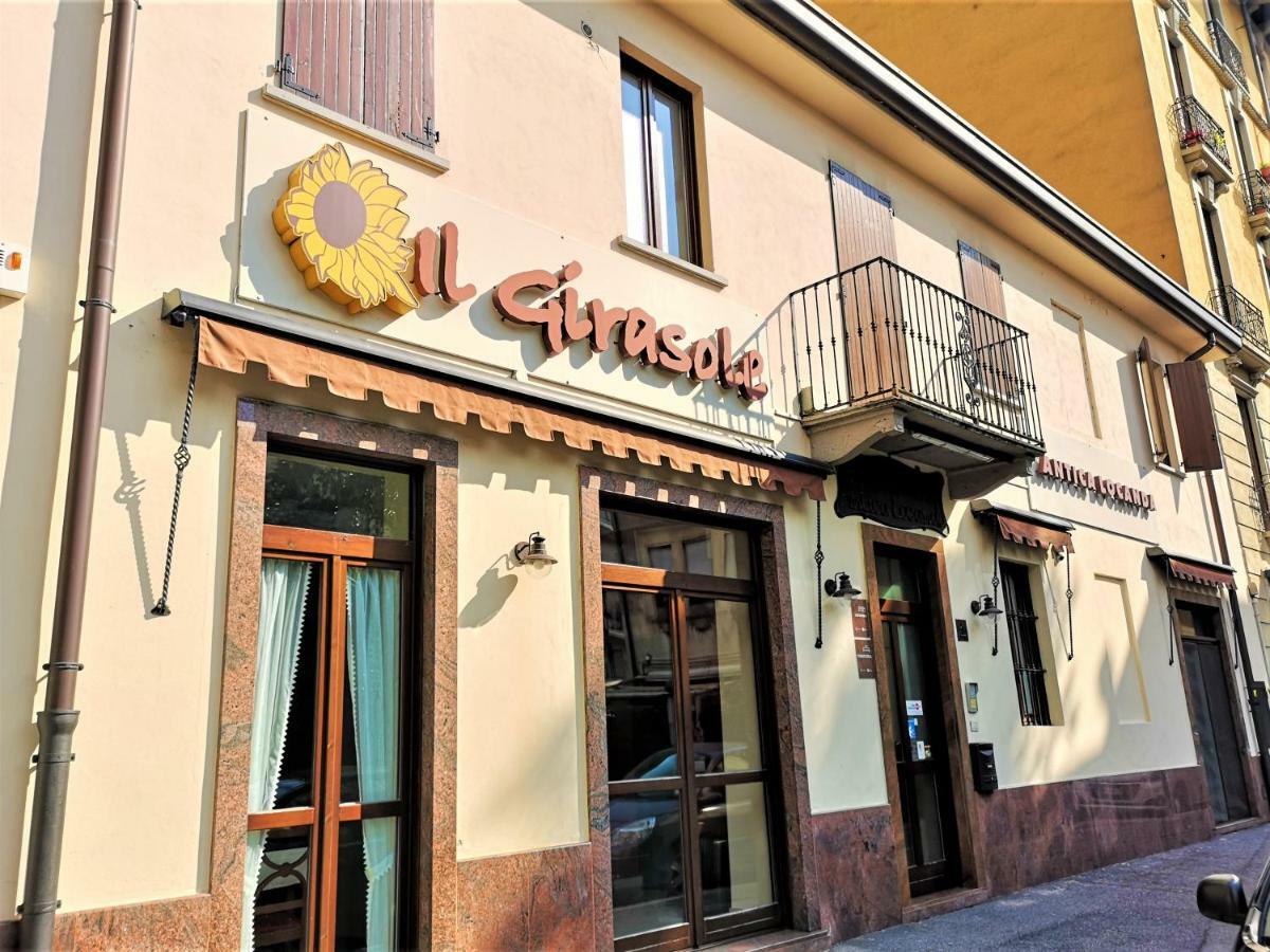 Antica Locanda Il Girasole モンツァ エクステリア 写真